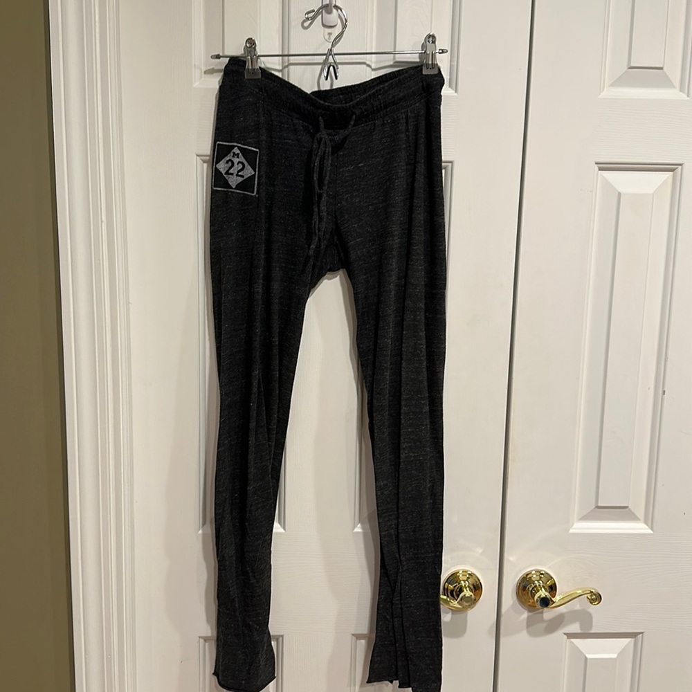 M22 drawstring women’s sweatpants